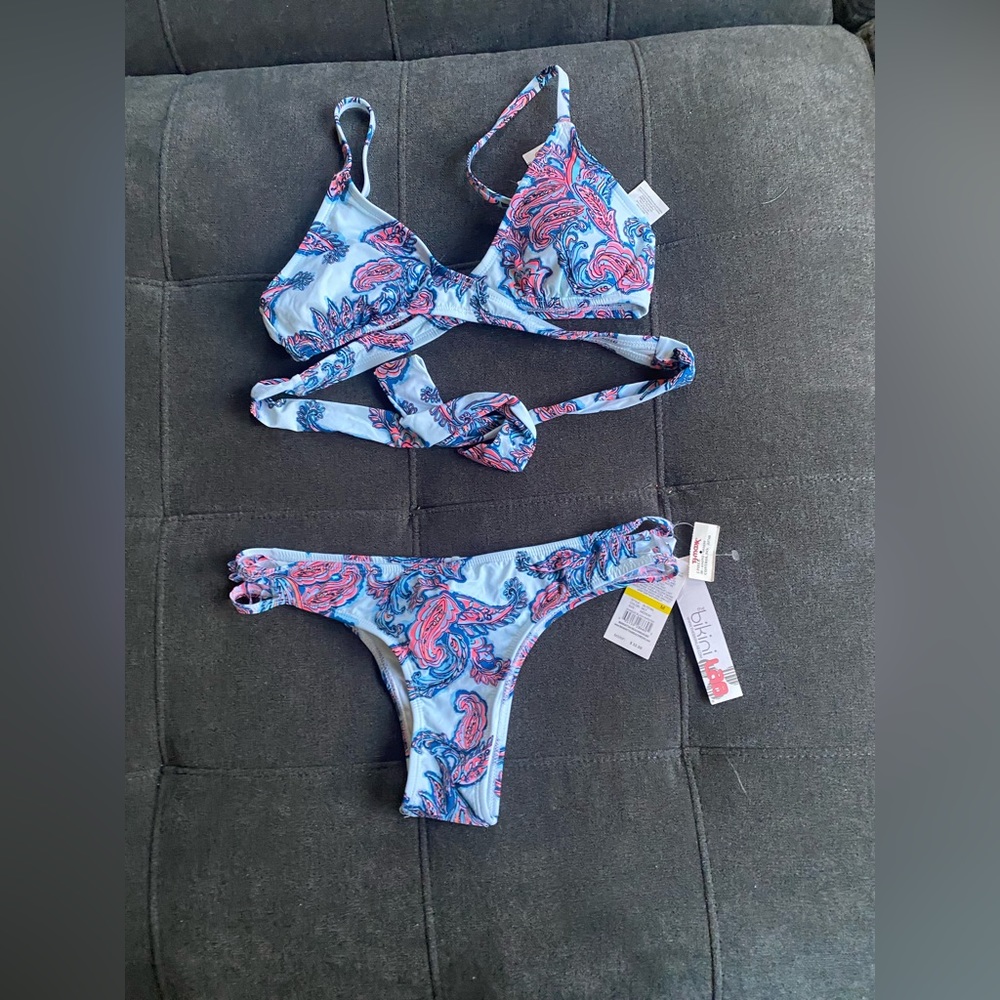 Paisley bikini